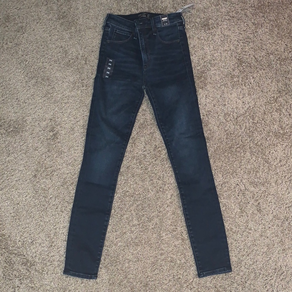 Abercrombie & Fitch High Rise Super Skinny Jeans